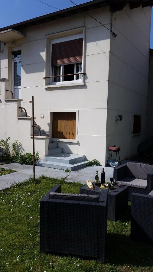 Bois-ColombesMetro - Sac A Dos - Dodo Chez Leontine 2 Ch Parking Wifi Fo别墅 外观 照片