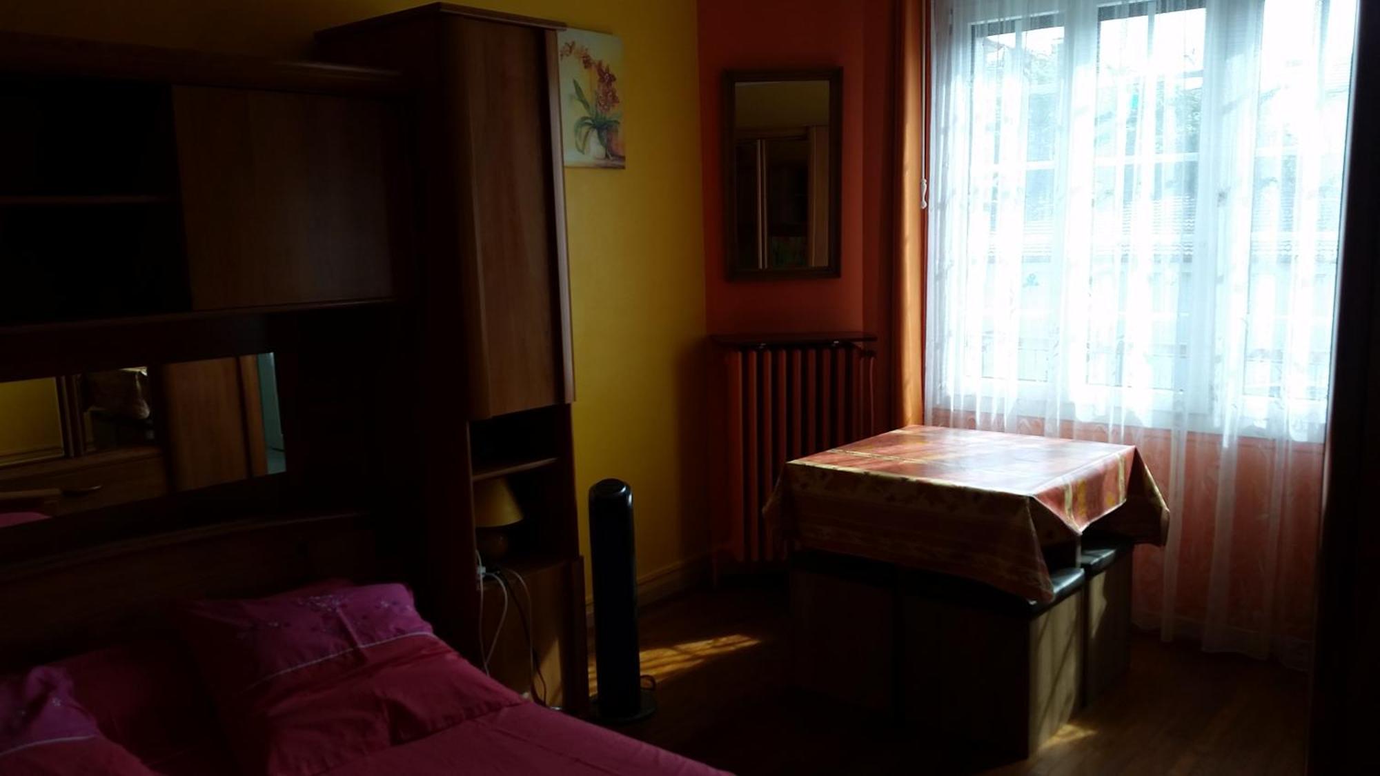 Bois-ColombesMetro - Sac A Dos - Dodo Chez Leontine 2 Ch Parking Wifi Fo别墅 外观 照片